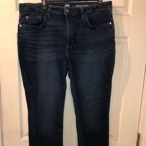 Mid rise straight denim